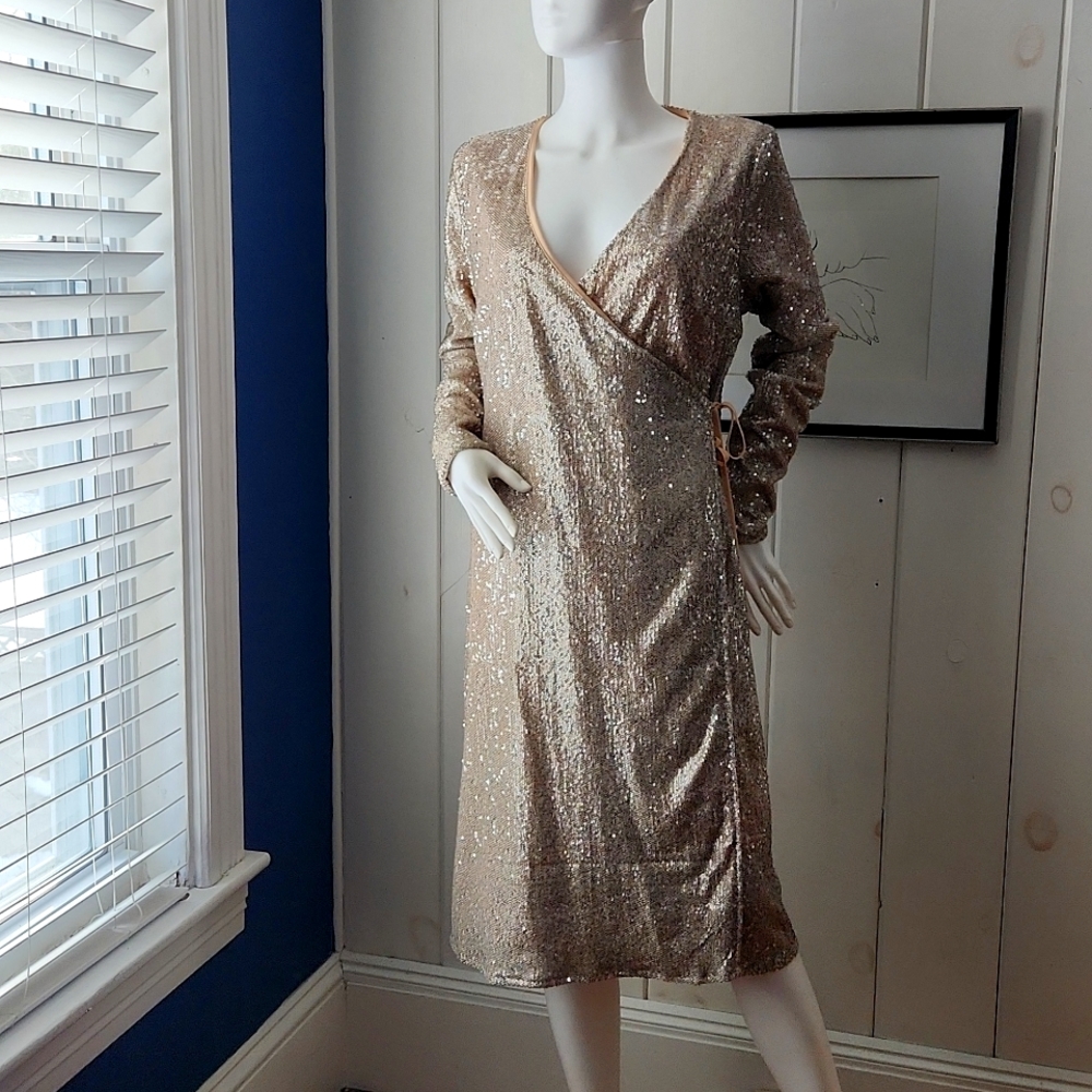 Nasty Gal Sequin Wrap dress sz 8